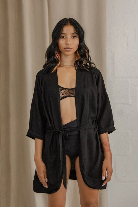 Natural Kimono - Black