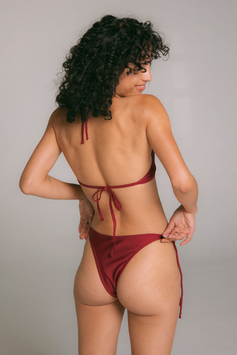 Maroon Brazilian String