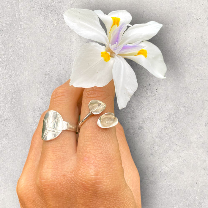 Single Arum Lily Ring